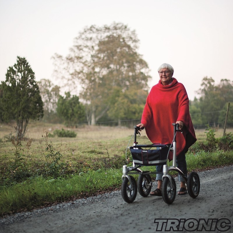 Rollator Trionic Walker 12 M/L marineblau